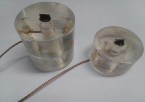 http://static.apub.kr/journalsite/sites/kgs/2014-030-01/0990300106/images/PIC12C.jpg