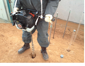 http://static.apub.kr/journalsite/sites/kgs/2014-030-03/N0990300302/images/PIC76AD.gif