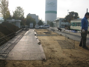 http://static.apub.kr/journalsite/sites/kgss/2014-013-04/N0150130402/images/PICAD38.jpg