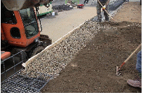 http://static.apub.kr/journalsite/sites/kgss/2014-013-04/N0150130402/images/PICAE16.gif