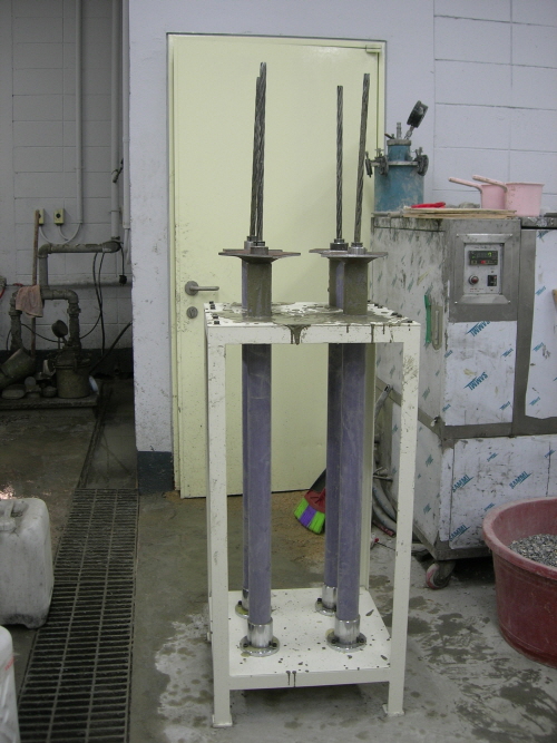 http://static.apub.kr/journalsite/sites/kta/2010-012-01/N0550120106/images/PICBCDD.JPG