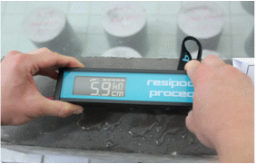 http://static.apub.kr/journalsite/sites/kta/2011-013-06/N0550130607/images/PIC3075.gif